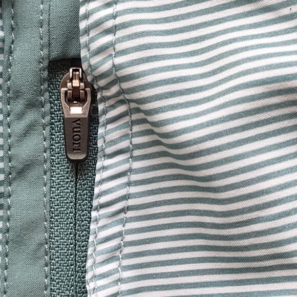 Vuori Men's Cruise Boardshorts Sagebrush Wave Stripe  Men's Size 30 - Picture 9 of 12